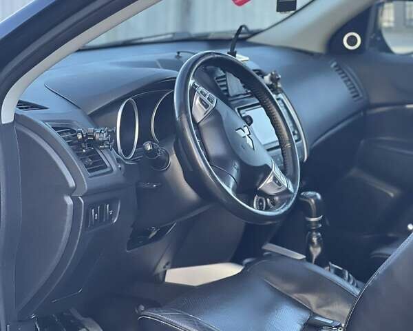 Чорний Міцубісі АСХ, об'ємом двигуна 1.8 л та пробігом 276 тис. км за 10400 $, фото 9 на Automoto.ua