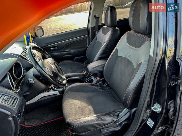 Черный Мицубиси АСХ, объемом двигателя 1.8 л и пробегом 253 тыс. км за 8200 $, фото 55 на Automoto.ua