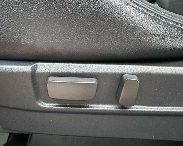 Черный Мицубиси АСХ, объемом двигателя 1.8 л и пробегом 226 тыс. км за 9950 $, фото 45 на Automoto.ua