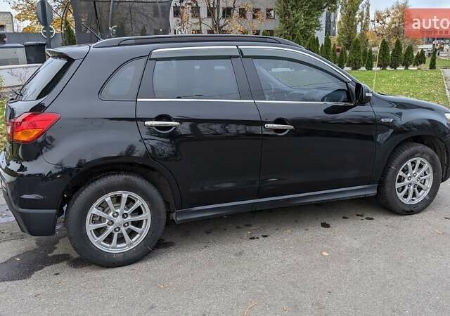Мицубиси АСХ 2011 в Харькове на Automoto.ua Черный Мицубиси АСХ, объемом двигателя 1.8 л и пробегом 140 тыс. км за 12000 $, фото 5 на Automoto.ua