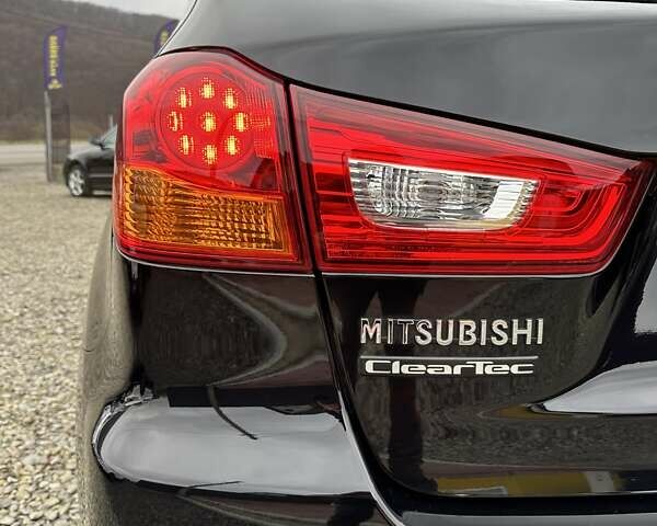 Черный Мицубиси АСХ, объемом двигателя 1.8 л и пробегом 226 тыс. км за 9950 $, фото 9 на Automoto.ua