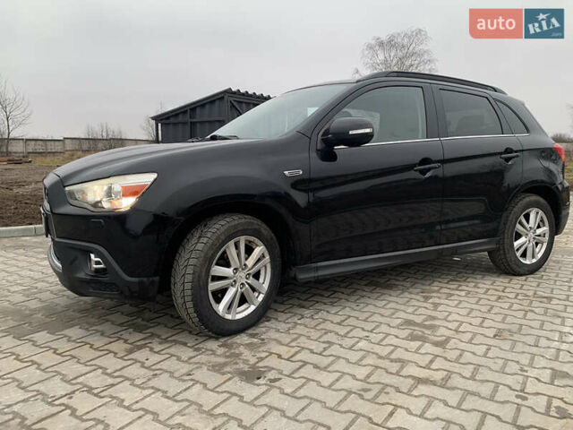 Черный Мицубиси АСХ, объемом двигателя 1.8 л и пробегом 223 тыс. км за 10800 $, фото 3 на Automoto.ua