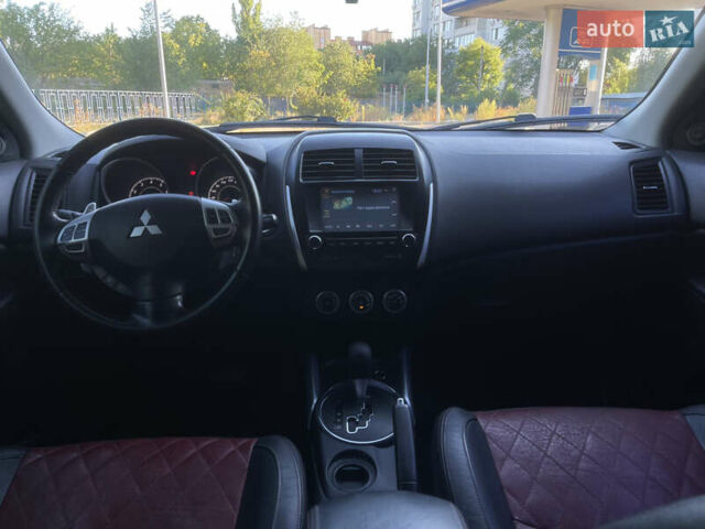 Черный Мицубиси АСХ, объемом двигателя 1.8 л и пробегом 212 тыс. км за 8999 $, фото 9 на Automoto.ua