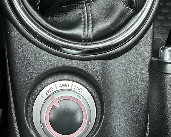 Черный Мицубиси АСХ, объемом двигателя 1.8 л и пробегом 226 тыс. км за 9950 $, фото 49 на Automoto.ua