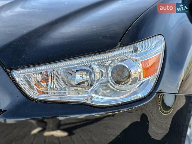 Черный Мицубиси АСХ, объемом двигателя 1.8 л и пробегом 253 тыс. км за 8200 $, фото 43 на Automoto.ua