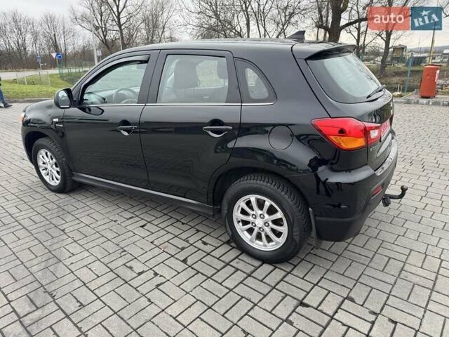 Черный Мицубиси АСХ, объемом двигателя 1.8 л и пробегом 225 тыс. км за 9500 $, фото 3 на Automoto.ua