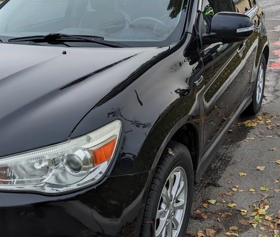 Черный Мицубиси АСХ, объемом двигателя 1.8 л и пробегом 140 тыс. км за 11200 $, фото 6 на Automoto.ua