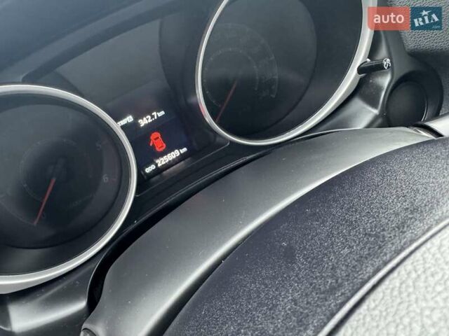 Черный Мицубиси АСХ, объемом двигателя 1.8 л и пробегом 225 тыс. км за 9500 $, фото 12 на Automoto.ua