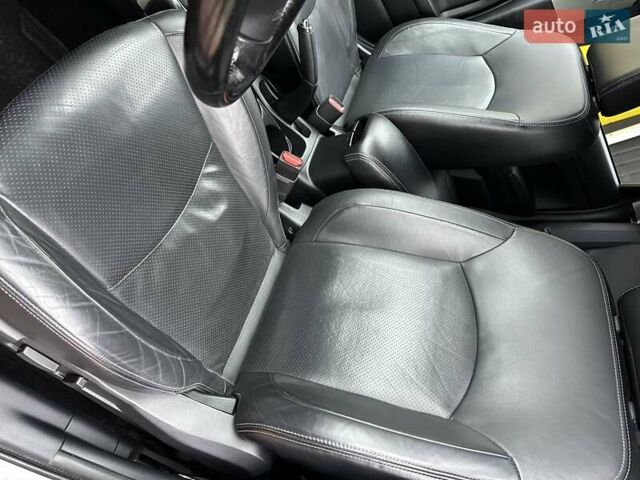 Черный Мицубиси АСХ, объемом двигателя 1.8 л и пробегом 226 тыс. км за 9950 $, фото 46 на Automoto.ua