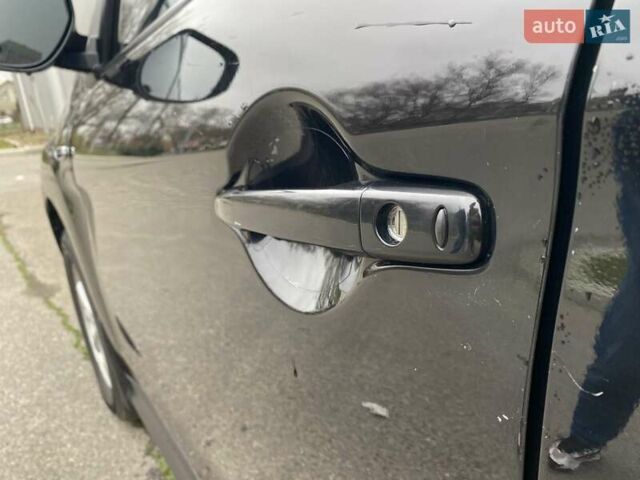 Черный Мицубиси АСХ, объемом двигателя 1.8 л и пробегом 175 тыс. км за 10900 $, фото 18 на Automoto.ua