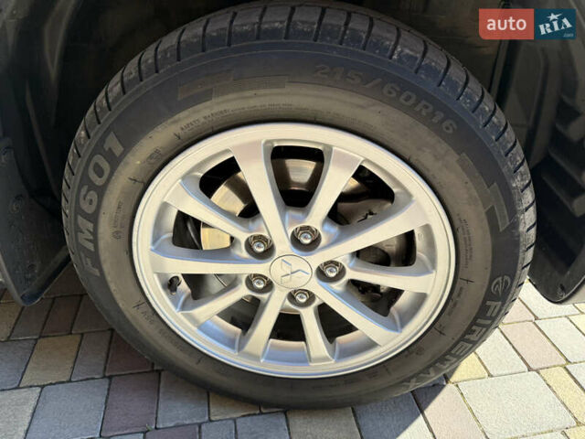 Чорний Міцубісі АСХ, об'ємом двигуна 1.8 л та пробігом 142 тис. км за 10999 $, фото 8 на Automoto.ua