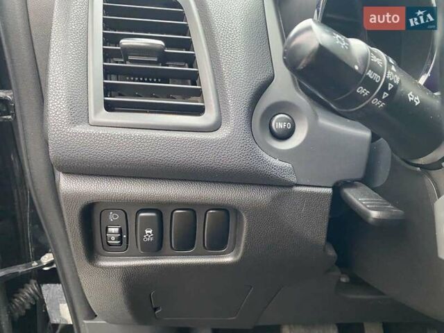 Черный Мицубиси АСХ, объемом двигателя 1.8 л и пробегом 175 тыс. км за 10900 $, фото 39 на Automoto.ua