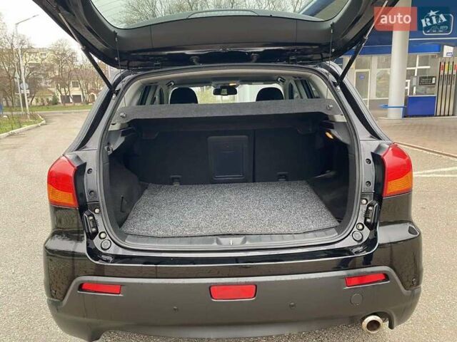 Черный Мицубиси АСХ, объемом двигателя 1.8 л и пробегом 175 тыс. км за 10900 $, фото 33 на Automoto.ua