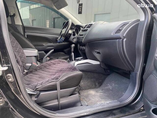 Черный Мицубиси АСХ, объемом двигателя 1.6 л и пробегом 237 тыс. км за 9390 $, фото 21 на Automoto.ua