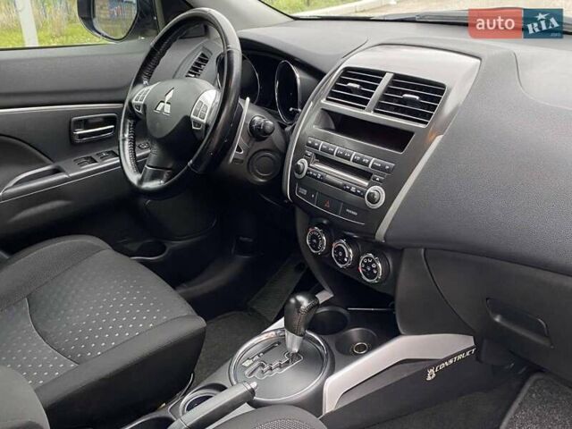 Черный Мицубиси АСХ, объемом двигателя 1.8 л и пробегом 175 тыс. км за 10900 $, фото 30 на Automoto.ua