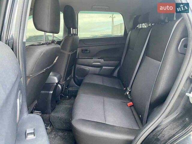 Черный Мицубиси АСХ, объемом двигателя 1.6 л и пробегом 237 тыс. км за 9390 $, фото 16 на Automoto.ua