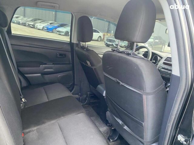 Черный Мицубиси АСХ, объемом двигателя 1.6 л и пробегом 237 тыс. км за 9390 $, фото 18 на Automoto.ua