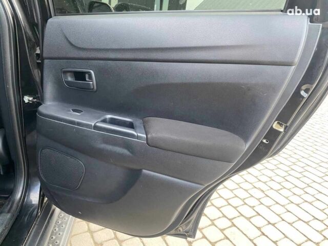 Черный Мицубиси АСХ, объемом двигателя 1.6 л и пробегом 237 тыс. км за 9390 $, фото 17 на Automoto.ua