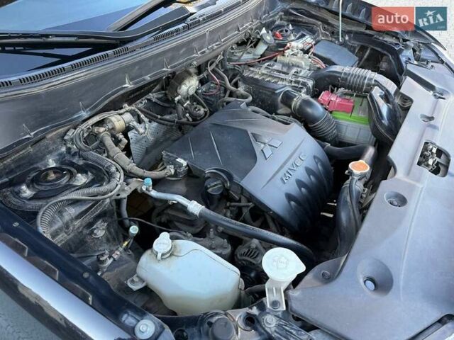 Черный Мицубиси АСХ, объемом двигателя 1.59 л и пробегом 237 тыс. км за 8900 $, фото 20 на Automoto.ua