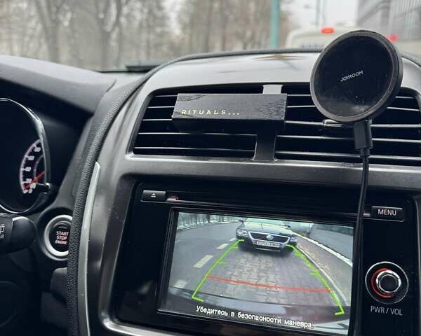 Чорний Міцубісі АСХ, об'ємом двигуна 1.8 л та пробігом 108 тис. км за 11800 $, фото 7 на Automoto.ua