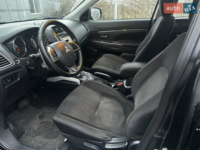 Черный Мицубиси АСХ, объемом двигателя 1.8 л и пробегом 195 тыс. км за 9000 $, фото 15 на Automoto.ua