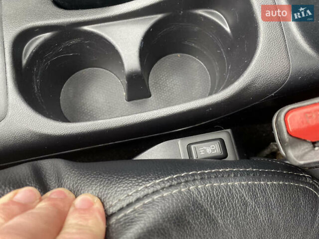 Чорний Міцубісі АСХ, об'ємом двигуна 2.3 л та пробігом 176 тис. км за 13700 $, фото 20 на Automoto.ua