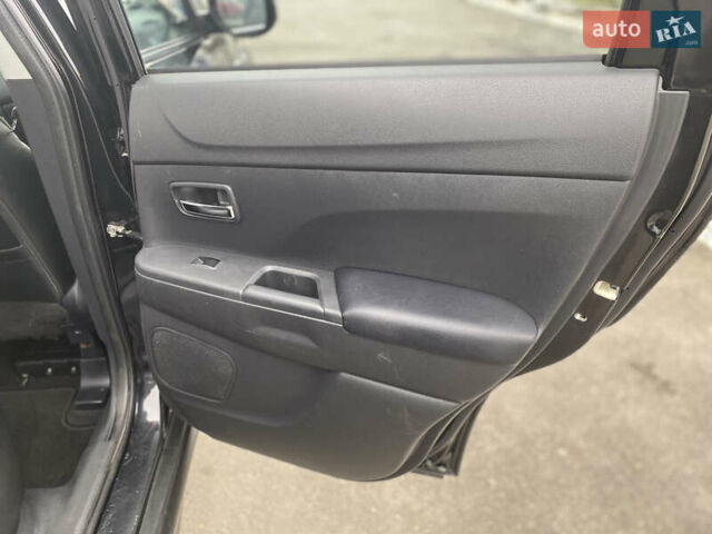 Чорний Міцубісі АСХ, об'ємом двигуна 2.3 л та пробігом 176 тис. км за 13700 $, фото 29 на Automoto.ua