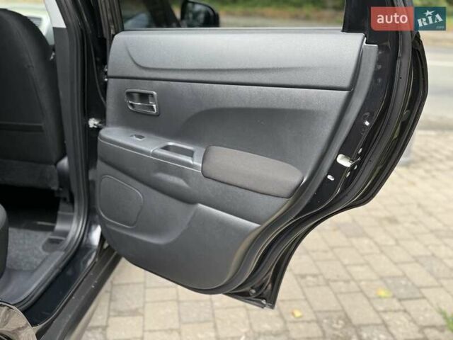 Черный Мицубиси АСХ, объемом двигателя 1.8 л и пробегом 185 тыс. км за 12300 $, фото 76 на Automoto.ua