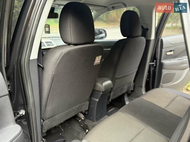 Черный Мицубиси АСХ, объемом двигателя 1.8 л и пробегом 185 тыс. км за 12300 $, фото 78 на Automoto.ua