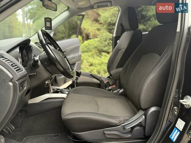 Черный Мицубиси АСХ, объемом двигателя 1.8 л и пробегом 185 тыс. км за 12300 $, фото 58 на Automoto.ua