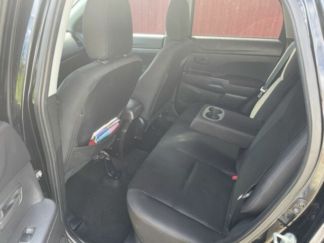 Черный Мицубиси АСХ, объемом двигателя 2 л и пробегом 205 тыс. км за 10500 $, фото 7 на Automoto.ua