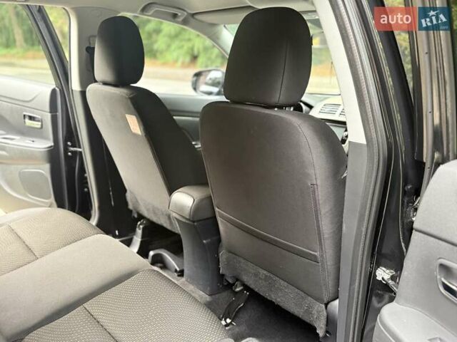 Черный Мицубиси АСХ, объемом двигателя 1.8 л и пробегом 185 тыс. км за 12300 $, фото 77 на Automoto.ua