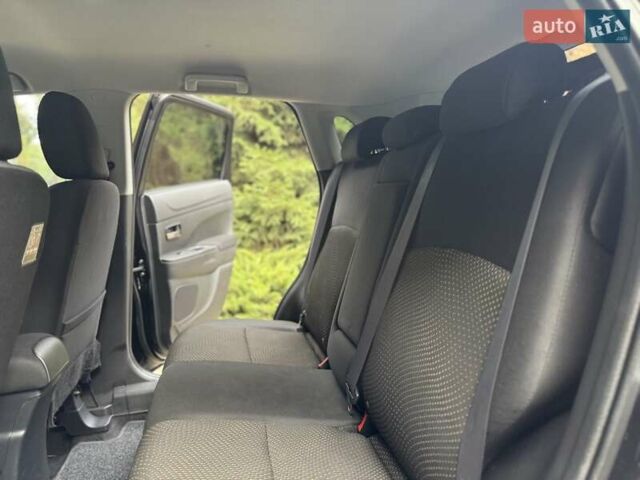 Черный Мицубиси АСХ, объемом двигателя 1.8 л и пробегом 185 тыс. км за 12300 $, фото 82 на Automoto.ua