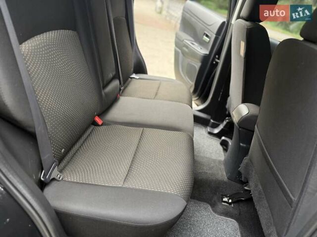 Черный Мицубиси АСХ, объемом двигателя 1.8 л и пробегом 185 тыс. км за 12300 $, фото 83 на Automoto.ua