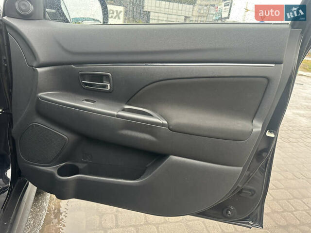 Чорний Міцубісі АСХ, об'ємом двигуна 2.3 л та пробігом 199 тис. км за 14300 $, фото 28 на Automoto.ua