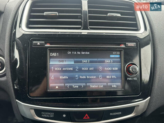 Чорний Міцубісі АСХ, об'ємом двигуна 2.3 л та пробігом 199 тис. км за 14300 $, фото 13 на Automoto.ua