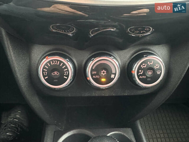 Чорний Міцубісі АСХ, об'ємом двигуна 2.3 л та пробігом 199 тис. км за 14300 $, фото 15 на Automoto.ua