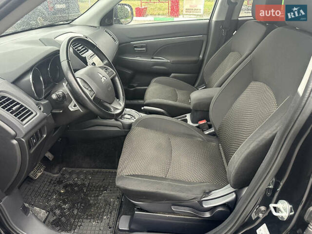 Чорний Міцубісі АСХ, об'ємом двигуна 2.3 л та пробігом 199 тис. км за 14300 $, фото 18 на Automoto.ua