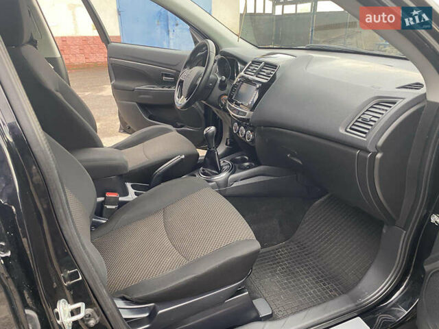 Черный Мицубиси АСХ, объемом двигателя 1.6 л и пробегом 192 тыс. км за 11400 $, фото 30 на Automoto.ua