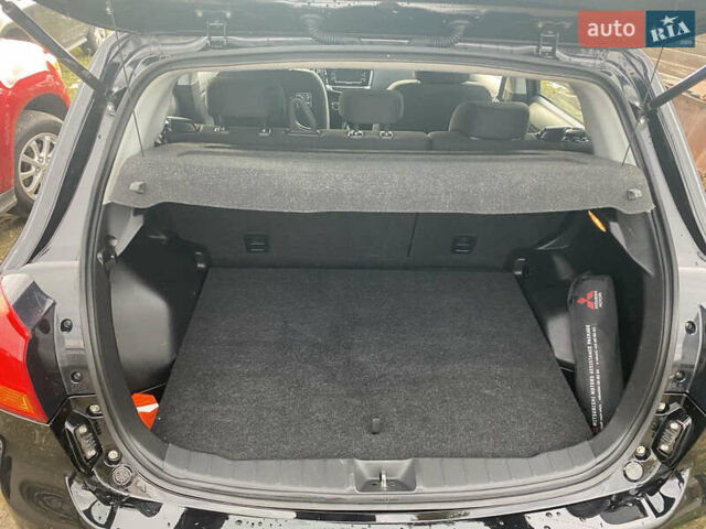 Черный Мицубиси АСХ, объемом двигателя 1.6 л и пробегом 192 тыс. км за 11400 $, фото 35 на Automoto.ua