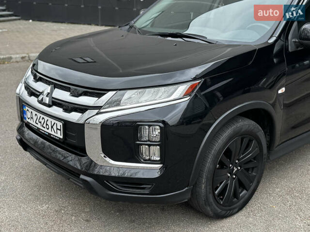 Чорний Міцубісі АСХ, об'ємом двигуна 2 л та пробігом 77 тис. км за 15999 $, фото 4 на Automoto.ua
