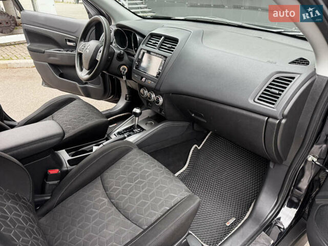 Чорний Міцубісі АСХ, об'ємом двигуна 2 л та пробігом 77 тис. км за 15999 $, фото 19 на Automoto.ua