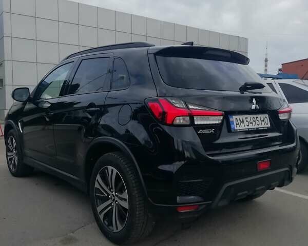 Черный Мицубиси АСХ, объемом двигателя 2 л и пробегом 9 тыс. км за 25000 $, фото 4 на Automoto.ua