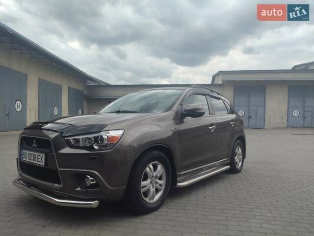 Коричневый Мицубиси АСХ, объемом двигателя 1.8 л и пробегом 300 тыс. км за 10500 $, фото 5 на Automoto.ua