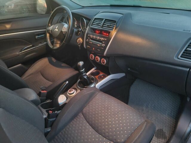 Мицубиси АСХ 2011 в Полтаве на Automoto.ua Коричневый Мицубиси АСХ, объемом двигателя 1.8 л и пробегом 183 тыс. км за 9700 $, фото 4 на Automoto.ua