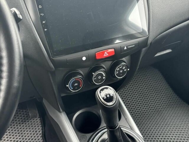 Коричневий Міцубісі АСХ, об'ємом двигуна 1.6 л та пробігом 115 тис. км за 9000 $, фото 6 на Automoto.ua