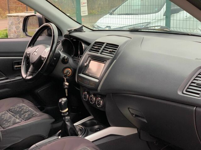 Коричневый Мицубиси АСХ, объемом двигателя 1.8 л и пробегом 202 тыс. км за 11755 $, фото 16 на Automoto.ua