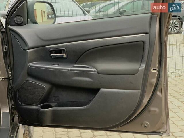 Коричневый Мицубиси АСХ, объемом двигателя 1.8 л и пробегом 202 тыс. км за 11755 $, фото 32 на Automoto.ua