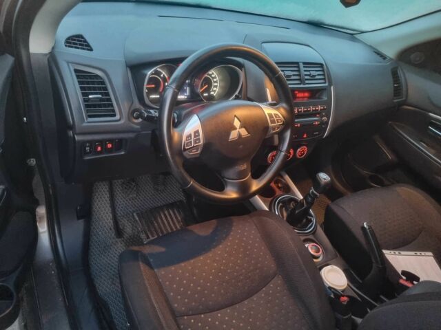 Мицубиси АСХ 2011 в Полтаве на Automoto.ua Коричневый Мицубиси АСХ, объемом двигателя 1.8 л и пробегом 183 тыс. км за 9700 $, фото 7 на Automoto.ua