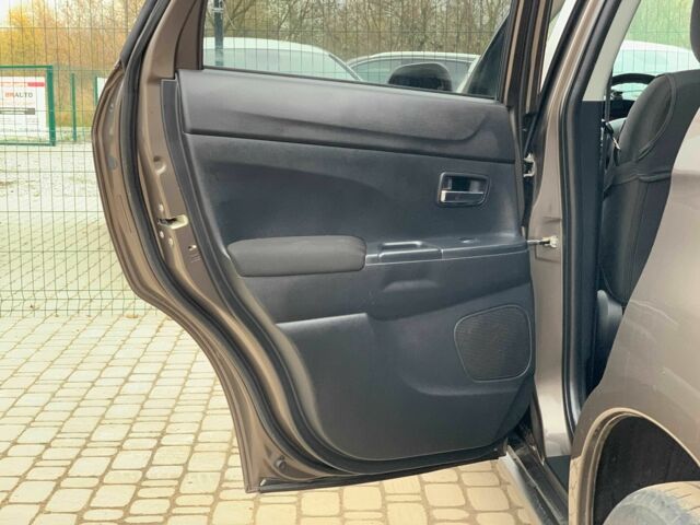 Коричневый Мицубиси АСХ, объемом двигателя 1.8 л и пробегом 202 тыс. км за 11755 $, фото 11 на Automoto.ua